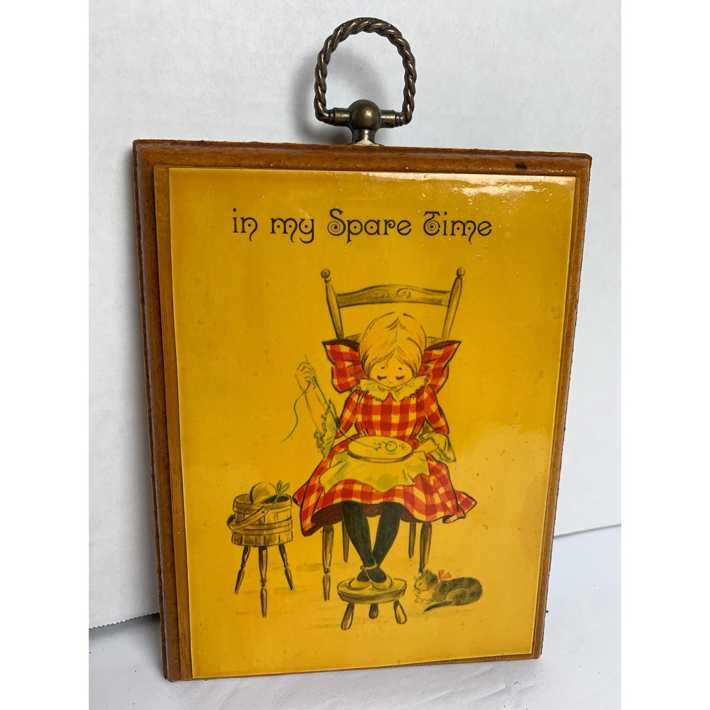 Vintage‎ In My Spare Time Girl Embroidery Wood Wall Plaque Kitsch Cottagecore